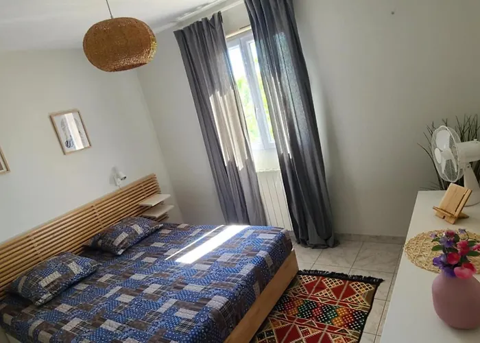Maison Avec Jardin A Holiday home Frontignan